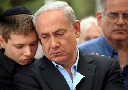 نجل نتنياهو يحرّض على قتل المسلمين