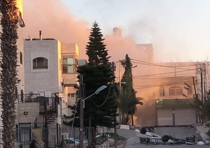 الاحتلال يفجر منزل عائلة أبو حميد في مخيم الأمعري