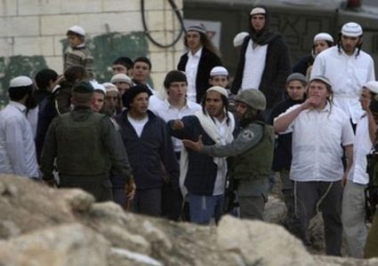 مستوطنون يحاولون اقتحام قرية بيتين شرق رام الله