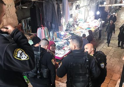 قوات الاحتلال تعتقل الفلسطينية جهاد الغزاوي