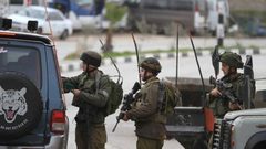 الاحتلال ينصب حاجزا عسكريا على مدخل الريف الغربي لبيت لحم