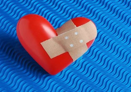 ابتكار لصقة تعيد بناء أنسجة القلب التالفة