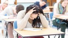 لطلاب التوجيهي: 10 نصائح للتخلّص من قلق الامتحانات