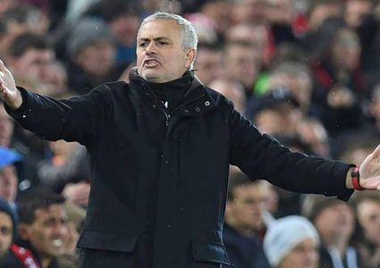 مورينيو يصدم جماهير مانشستر يونايتد