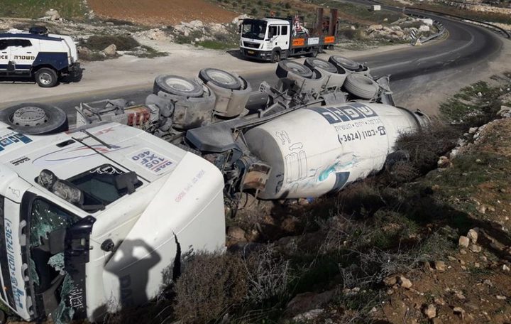 وفاة مواطن من الدهيشة بانقلاب خلاطة باطون في الداخل المحتل