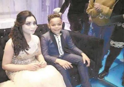 تصريحات "صادمة" لأم الطفل العريس في مصر