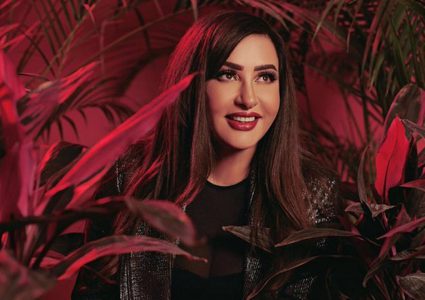 لطيفة تثير ضجة بعد صورتها بالعباءة السوداء والحجاب