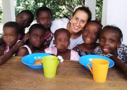 إلقاء القبض على مشتبه بصلتهم في جريمة اختطاف عاملة إغاثة