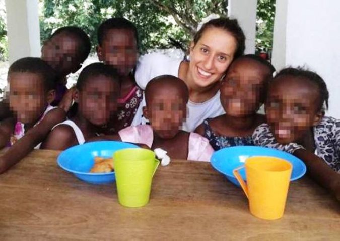 إلقاء القبض على مشتبه بصلتهم في جريمة اختطاف عاملة إغاثة