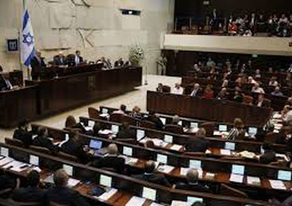 المصادقة مبدئياً على قانون طرد عائلات منفذي العمليات