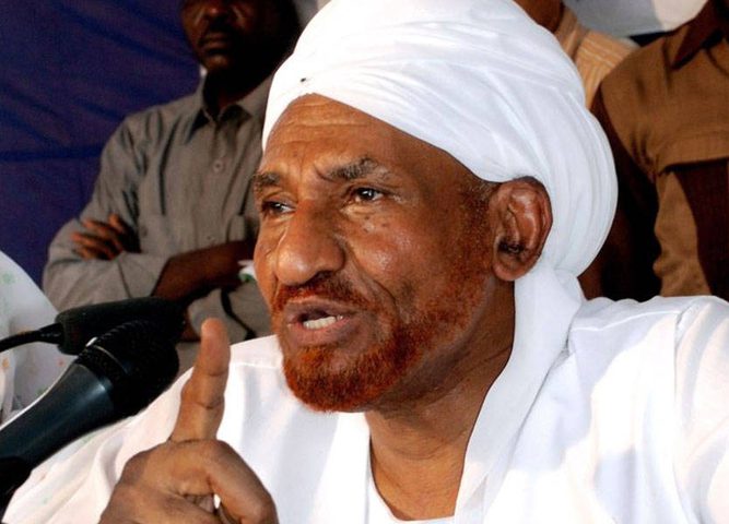 عودة الزعيم السوداني المعارض الصادق المهدي الى بلاده