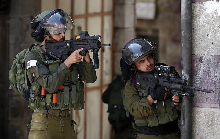 استشهاد شاب وإصابة آخر برصاص الاحتلال شمال البيرة