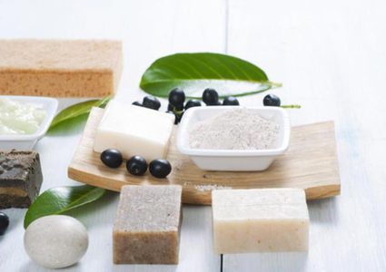 فوائد زبدة الشيا للوجه