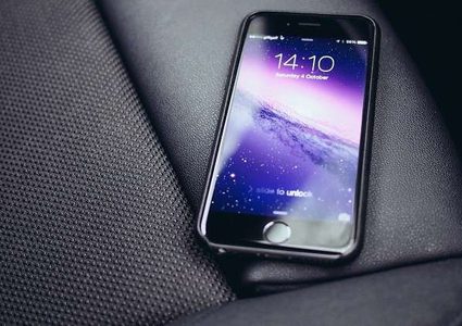 بعد الصين.. ألمانيا تحظر بيع "آيفون"!