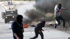 اعتقال 3 مواطنين وإصابة رابع في مواجهات ببلدة بيتا