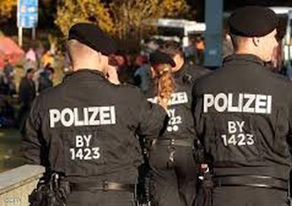 لسبب "خبيث".. قتل 15 شخصا وسمم 100