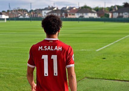 قميص صلاح..غضب ولعنات جماهيرية وسط مشجعي ولفرهامبتون واندرز