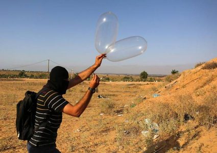 خبير اسرائيلي : "سنشتاق للبالونات الحارقة و أنفاق حماس"