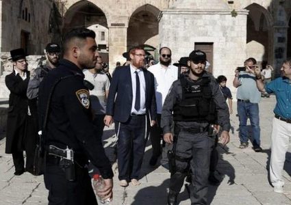 المتطرف "يهودا غليك" يقتحم الأقصى برفقة 112 مستوطنا