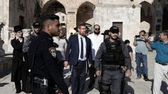 المتطرف "يهودا غليك" يقتحم الأقصى برفقة 112 مستوطنا
