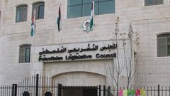 قراءة المراقبين .. توقيت القرار وفرصة الـ(6) أشهر