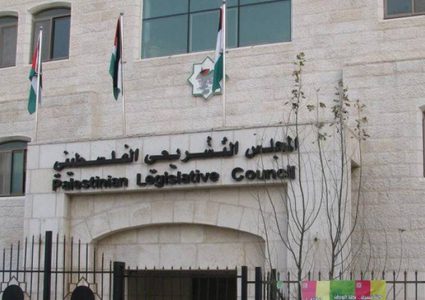 قراءة المراقبين .. توقيت القرار وفرصة الـ(6) أشهر