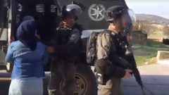 الاحتلال يحتجز ثلاث طالبات من مدرسة بيتونيا الأساسية