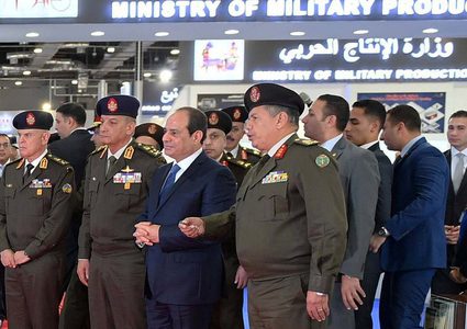 تغيير قيادات في الجيش المصري يشمل مدير المخابرات الحربية