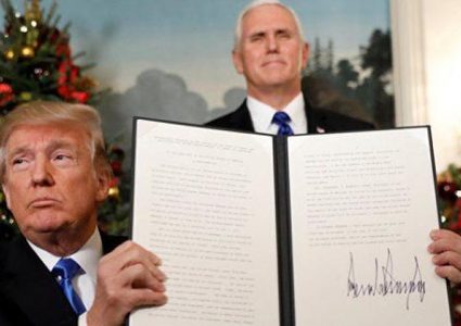 قناة أمريكية تختار أبرز 5 لحظات مؤثرة بسياسة ترامب عام 2018