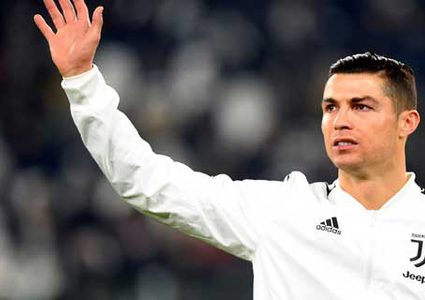 مدير يوفنتوس يكشف عن تفاصيل صفقة ضم كريستيانو رونالدو