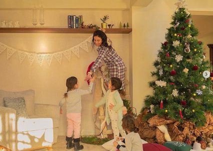 بنات "كندة حنا" يثرن ضجة بجمالهن