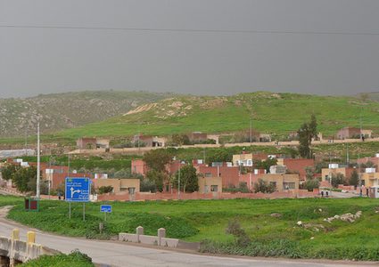 محافظة طوباس تحصل على سندات ترخيص منشآت زراعية في الأغوار