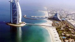 مواطن إماراتي لم يرتكب مخالفة مرورية منذ 46 عاما