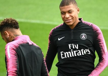 برشلونة يرفض إبرام صفقة تبادلية لاقتناص مبابي