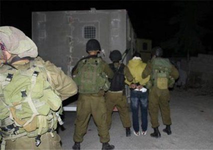 الاحتلال يعتقل فتى جنوب بيت لحم