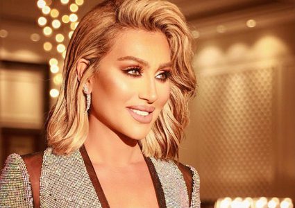 مايا دياب تحتفل بالكريسمس بطريقتها المجنونة