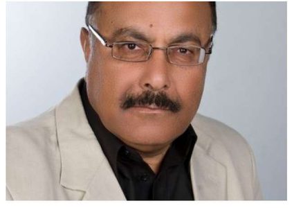 "حماس" تعتقل الكاتب خضر محجز