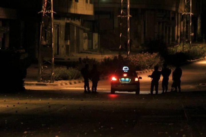 مستوطنون يهاجمون مركبات المواطنين جنوب نابلس