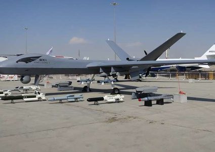 الصين تختبر أحدث دروناتها الضاربة