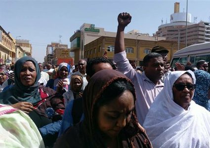 استمرار احتجاجات السودان لليوم العاشر على التوالي