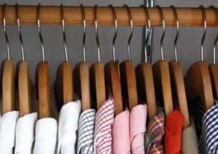 زي مدرسي "ذكي" لمنع التهرب من المدرسة