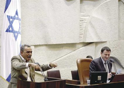 نائب عربي يعلن عدم ترشحه لانتخابات الكنيست المقبلة