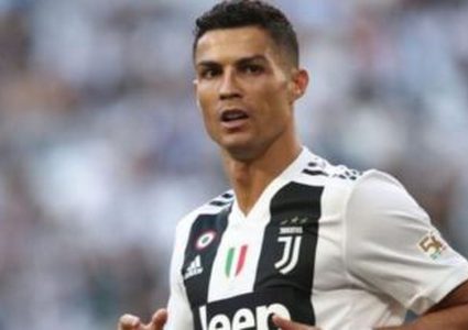 رونالدو يقود يوفينتوس لمواصلة التغريد على قمة "الكالتشيو"