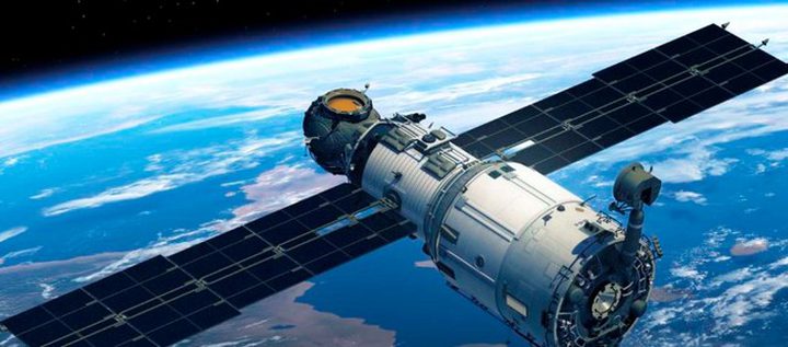 الصين تحقق "حلم البشرية" على القمر