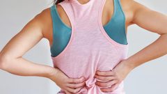 آلام الظهر المزمنة تقتل النساء أكثر من الرجال