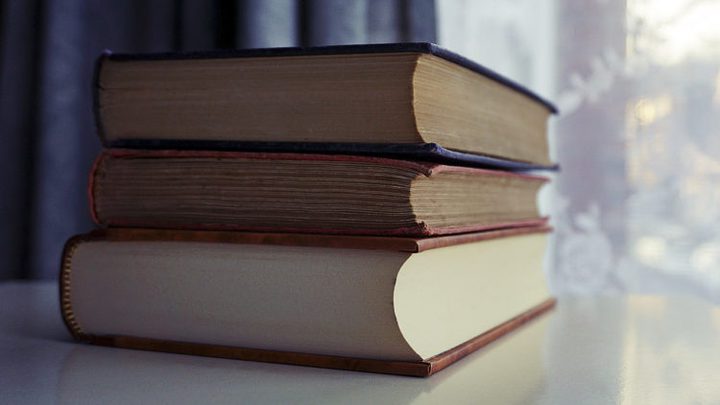 أضرار الحمولة الزائدة للحقائب المدرسية