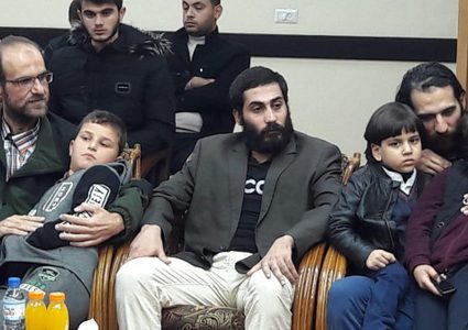 السلطات المصرية تفرج عن ثلاثة مواطنين كانوا معتقلين لديها