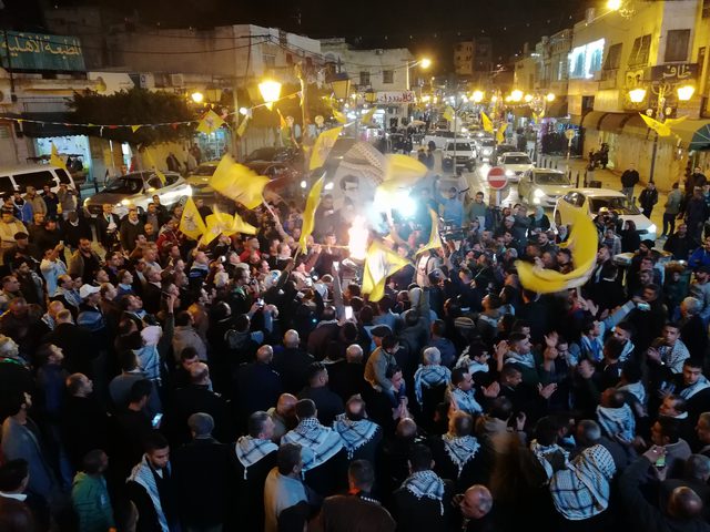 إيقاد شعلة الذكرى الـ54 لانطلاقة الثورة في نابلس