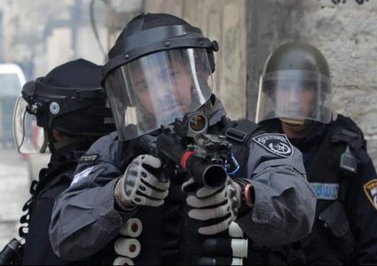 الثانية العبرية: اعتقال ثلاثة مستوطنين بحادثة أمنية "خطيرة"