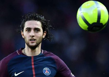 برشلونة يوضح حقيقة الاتفاق مع رابيو